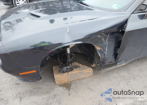 2019 Dodge Challenger Sxt z USA, uszkodzony, nr VIN 2C3CDZAGXKH684527